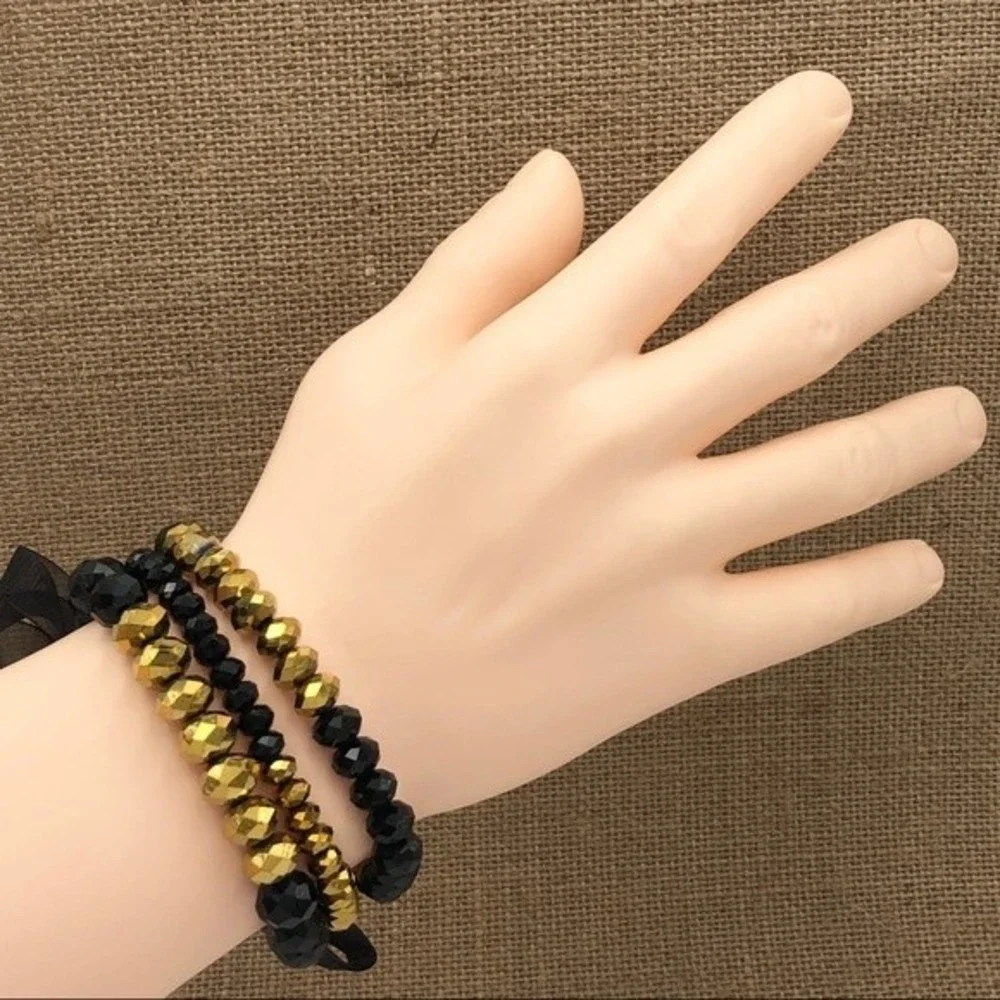 Fashion Jewelry row black